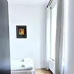 Apartment Pawia Centrum *